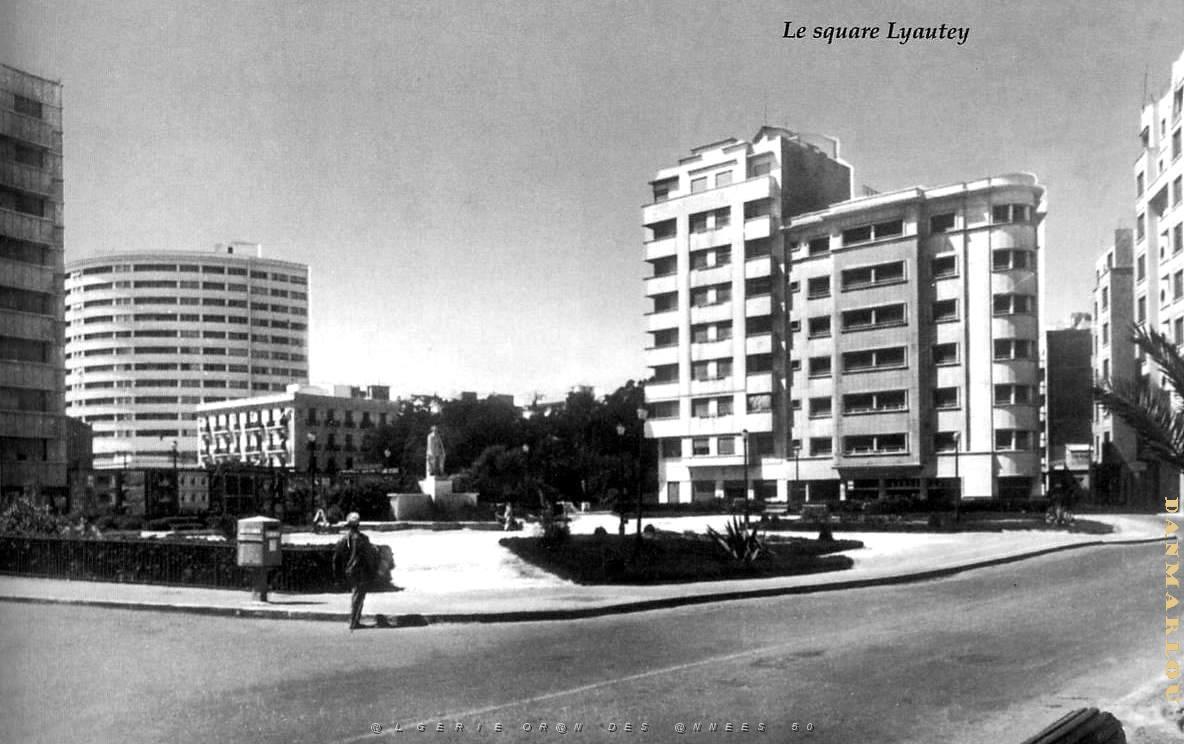 FM c- 007- Square Lyautey.jpg